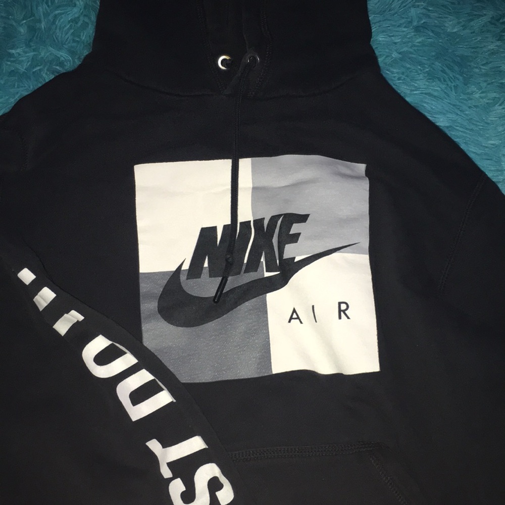 Black Nike hoodie